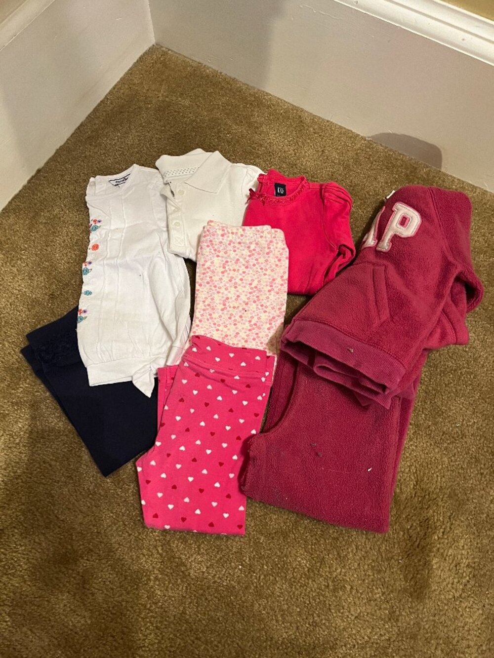 Lot #7 of 2T/24 months girls clothes